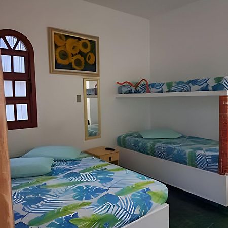 Chale Proximo A Praia Martim De Sa 卡拉瓜塔图巴 外观 照片